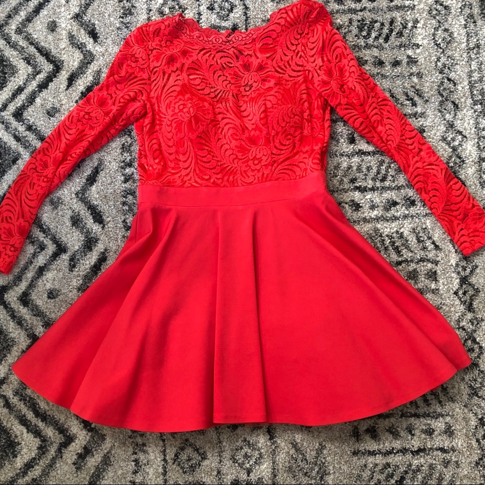 Bebe lace skater dress